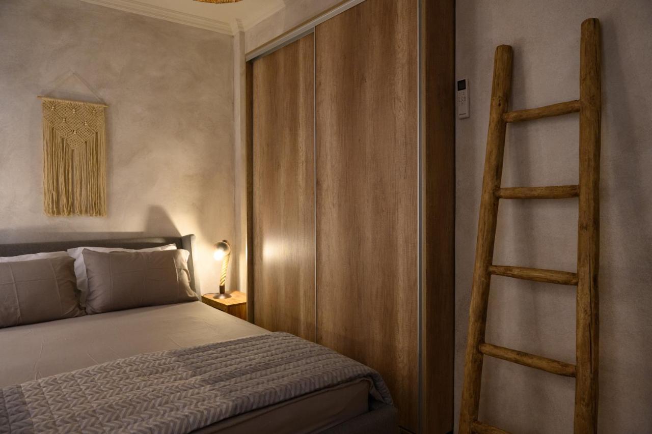 The In Town Apartment - With A Private Terrace Corfu  المظهر الخارجي الصورة